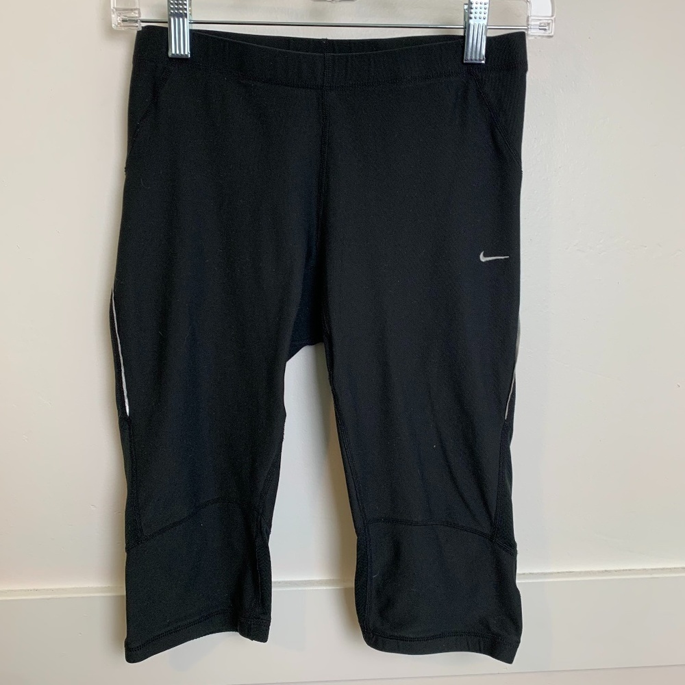 NikeFIT Dry Black & White Logo Cropped Leggings